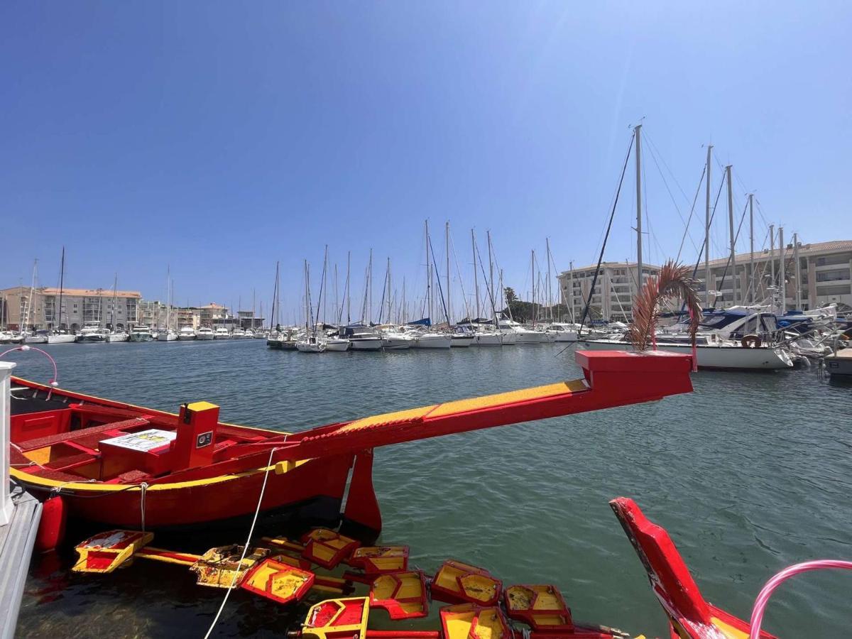Appartement 2P, 4 Couchages, Terrasse Et Salon De Jardin A 200M De La Plage, Frejus - Fr-1-226A-22 Ngoại thất bức ảnh